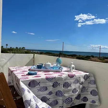 Casa Bianca & Turchese A Due Passi Dal Mare Daire Lido Marini